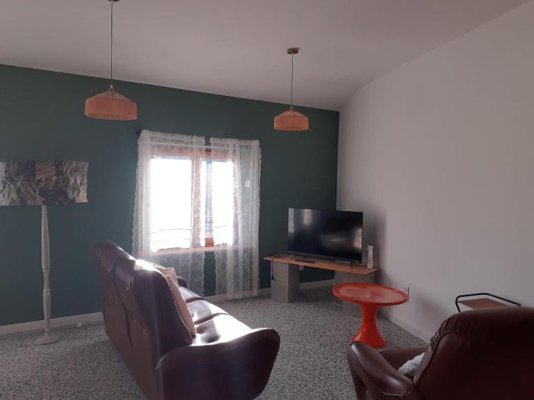Ferienwohnung Les Verveines Saint-Martin-dʼArdèche Exterior foto